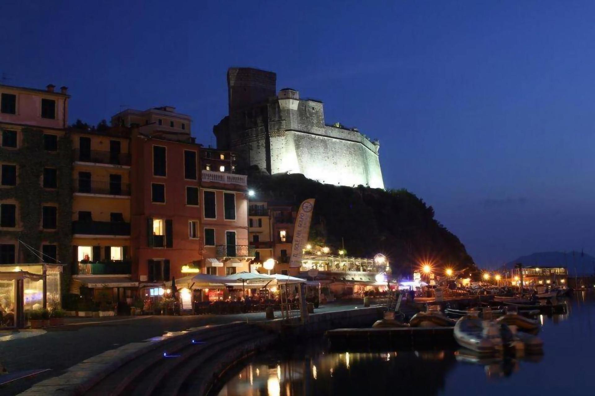 Affittacamere In Piazzetta da Vasco Lerici Esterno foto